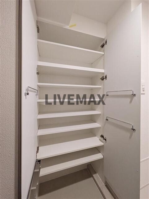 S-RESIDENCE大森bresaの物件内観写真