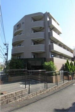 エルフラット高輪台の物件外観写真