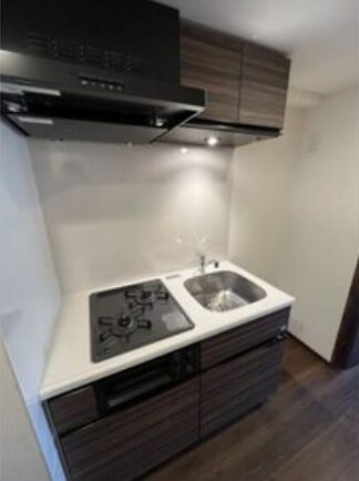 伊勢佐木長者町駅 徒歩8分 8階の物件内観写真