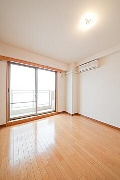 アルテーヌ新横浜の物件内観写真