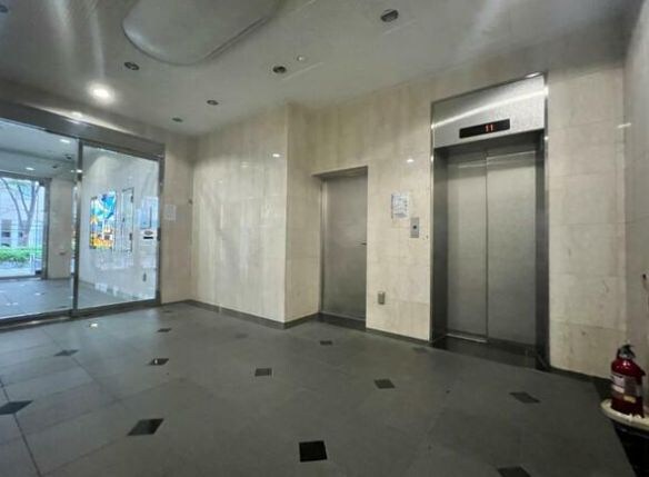 グリフィン新横浜・参番館の物件外観写真