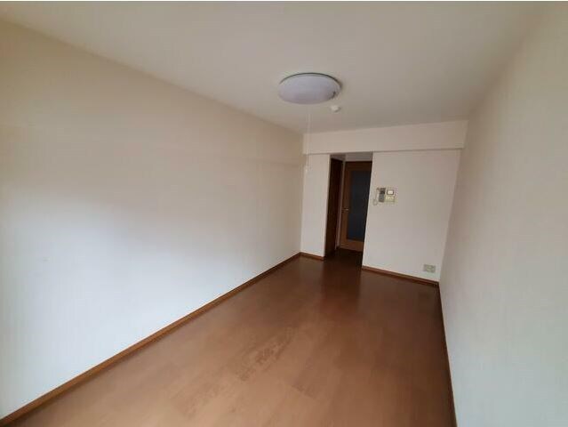 グリフィン新横浜・参番館の物件内観写真