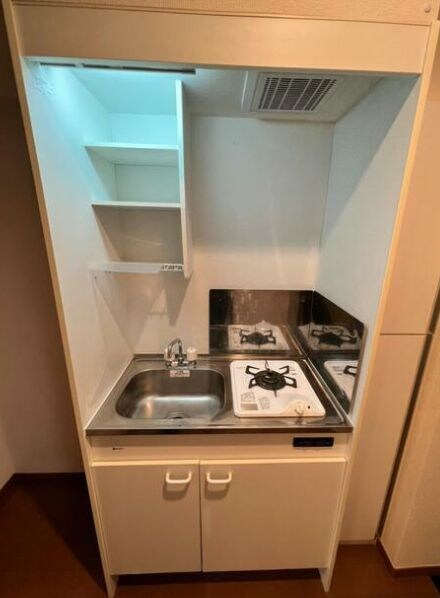 グリフィン新横浜・参番館の物件内観写真