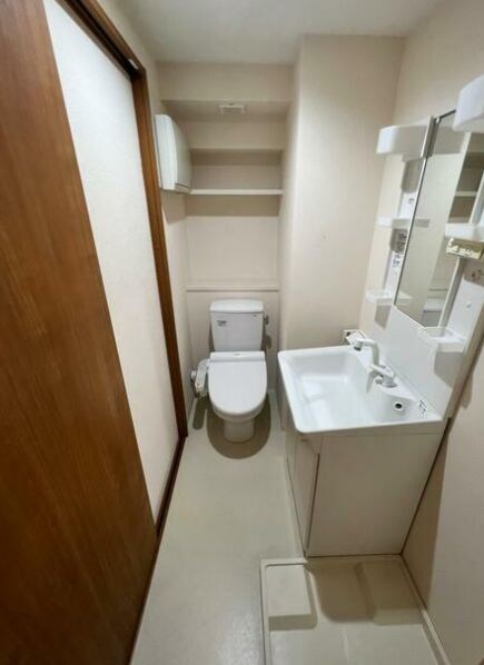 グリフィン新横浜・参番館の物件内観写真