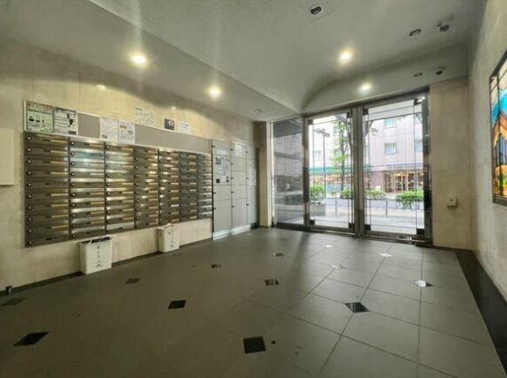 グリフィン新横浜・参番館の物件内観写真