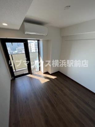 CREVISTA横浜関内の物件内観写真