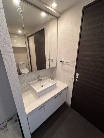 鶴見駅 徒歩10分 1階の物件内観写真