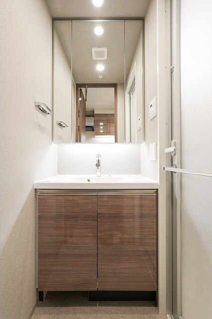 ドゥーエ横濱鶴見の物件内観写真