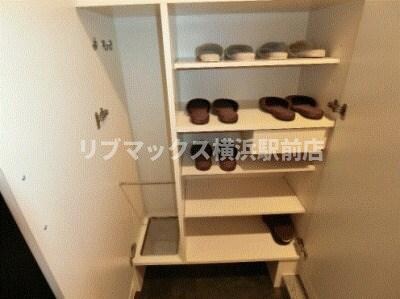 ドゥーエ横濱台町の物件内観写真