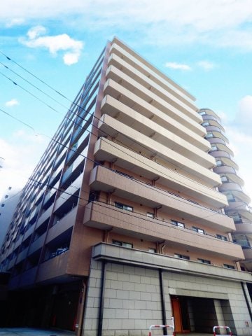 コスモ新横浜の物件外観写真