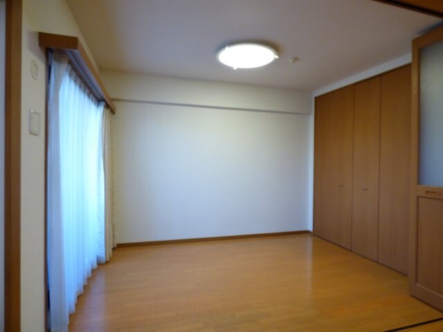 コスモ新横浜の物件内観写真