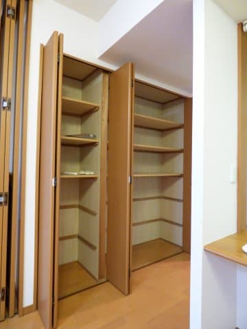 コスモ新横浜の物件内観写真