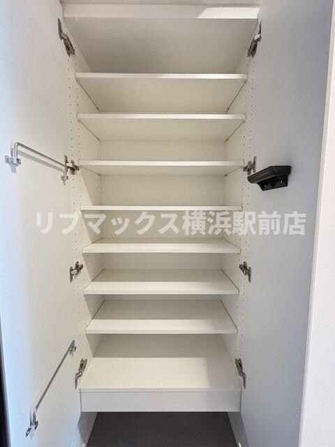 テラス横浜鶴見の物件内観写真