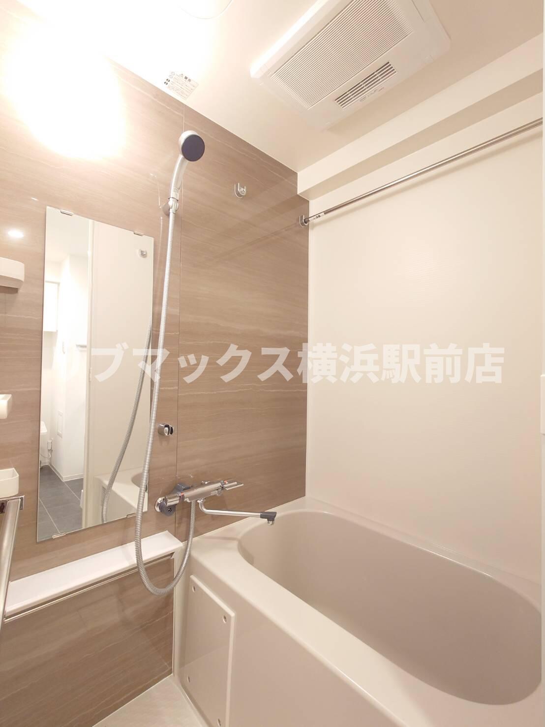 アイルプレミアム横浜ノルドの物件内観写真