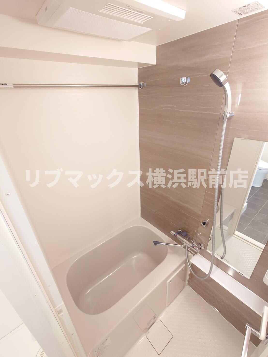 アイルプレミアム横浜ノルドの物件内観写真