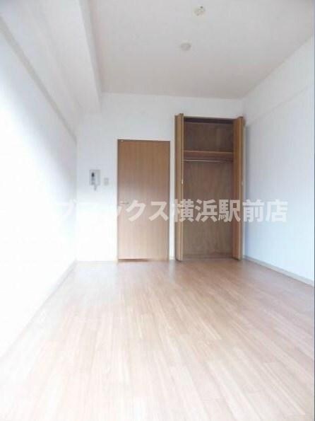 カスタリア野毛山の物件内観写真