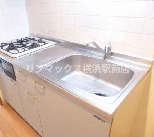 カスタリア野毛山の物件内観写真