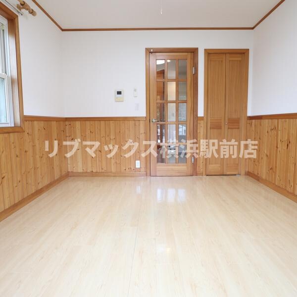 メープルハイツの物件内観写真