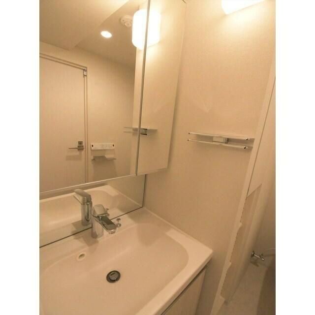 ラクレイス横濱関内の物件内観写真