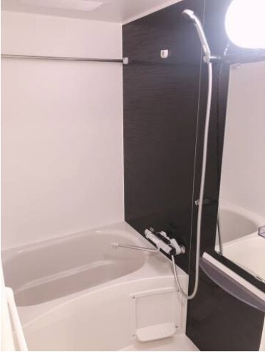 リヴシティ横濱新川町弐番館の物件内観写真