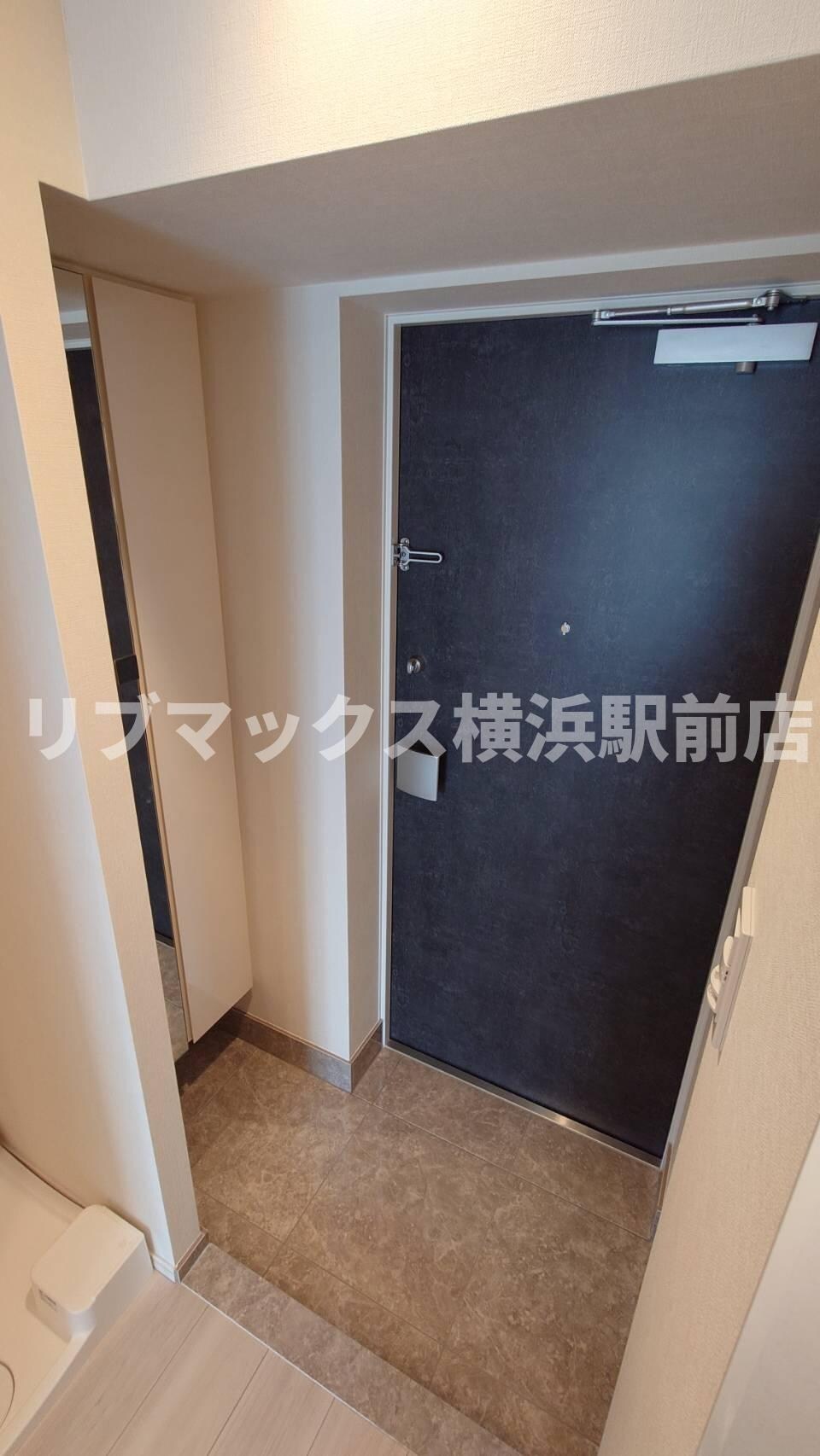 コンフォリア・リヴ横浜平沼の物件内観写真