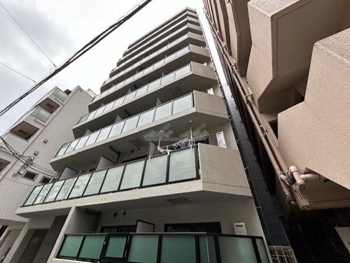 クレヴィスタ阪東橋の物件外観写真