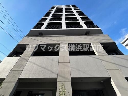 オープンブルーム横浜の物件外観写真