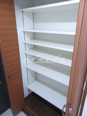 サンフレア日出町の物件内観写真