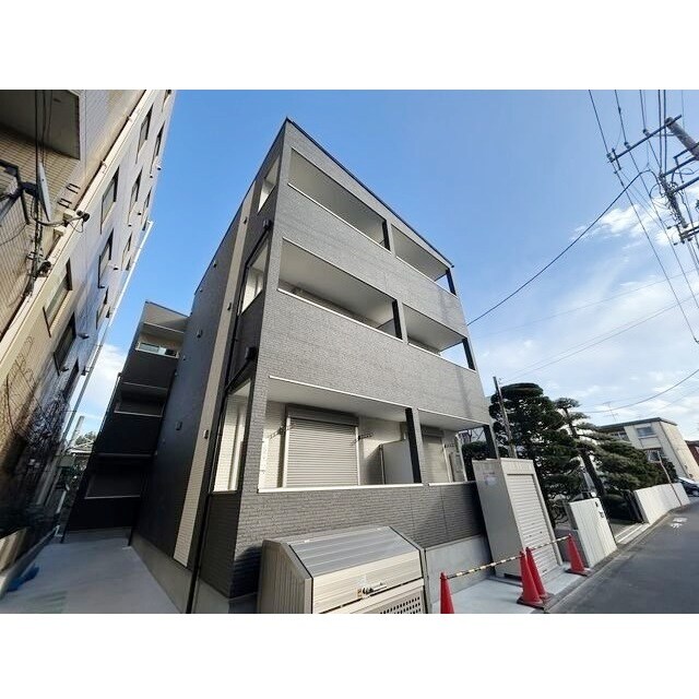 リトルネスト福生の物件外観写真