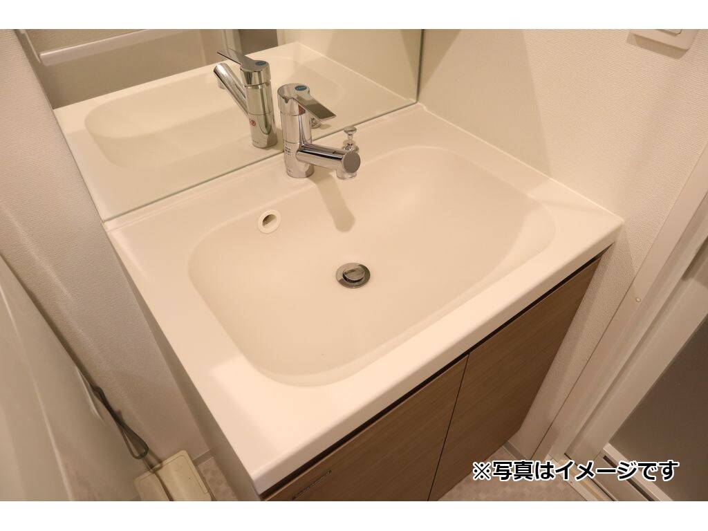 ジーメゾン福生牛浜リントの物件内観写真