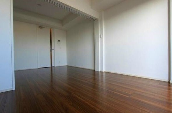 ラグジュアリーアパートメント横浜黄金町の物件内観写真