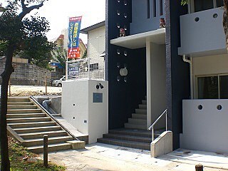 レオネクストサンヤの物件外観写真