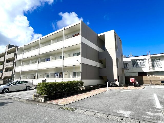 小禄泉原當間の物件外観写真