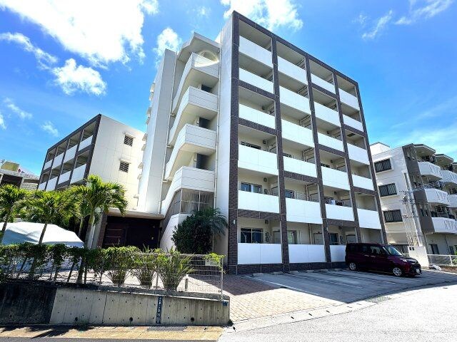 黄金森ガーデンⅠの物件外観写真