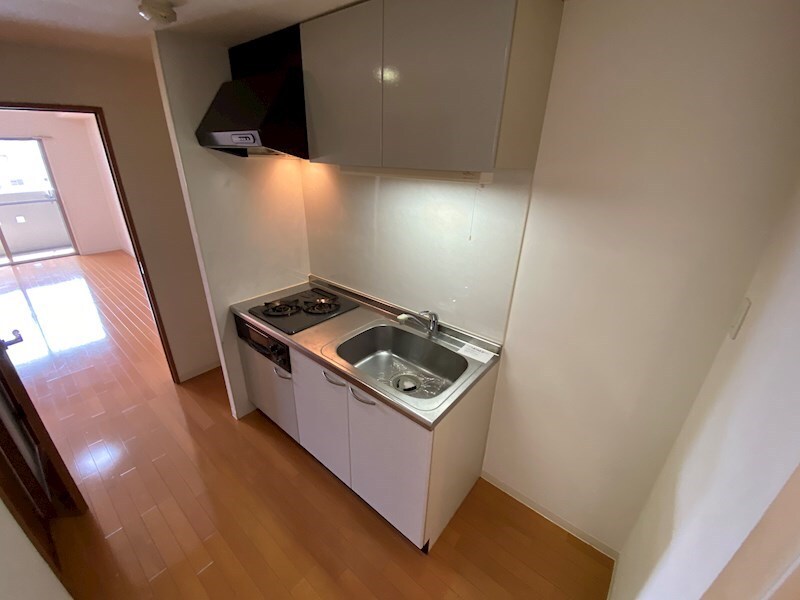 グラビスコート上幟町の物件内観写真