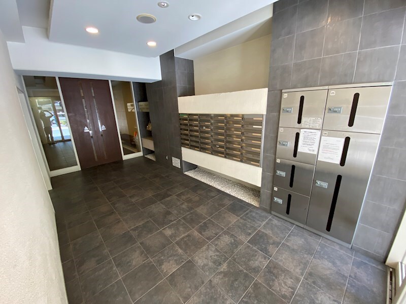 グラビスコート上幟町の物件外観写真