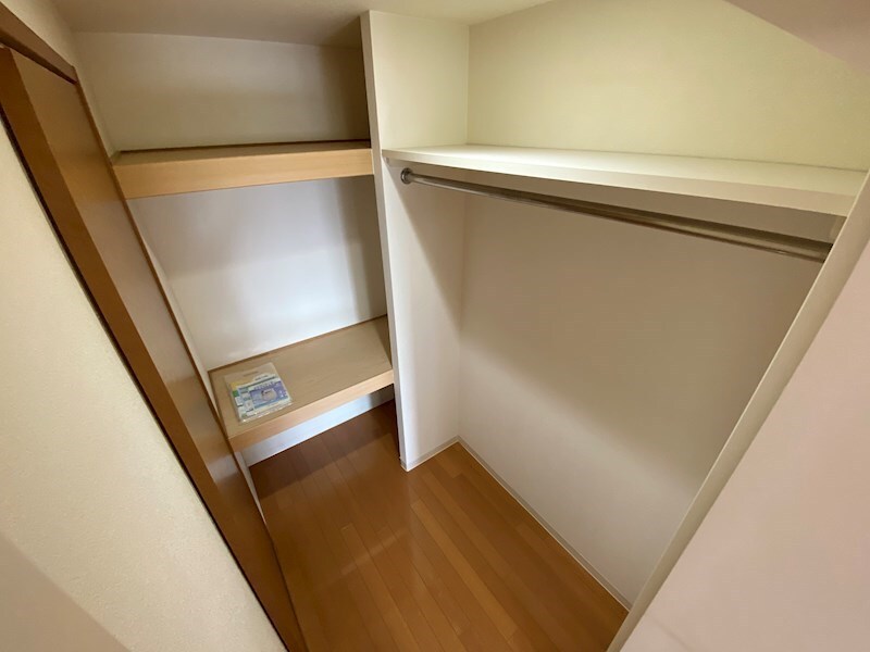 グラビスコート上幟町の物件内観写真