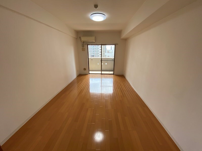 グラビスコート上幟町の物件内観写真