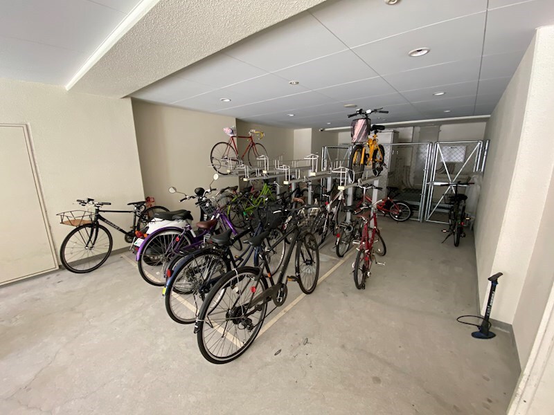 グラビスコート上幟町の物件内観写真