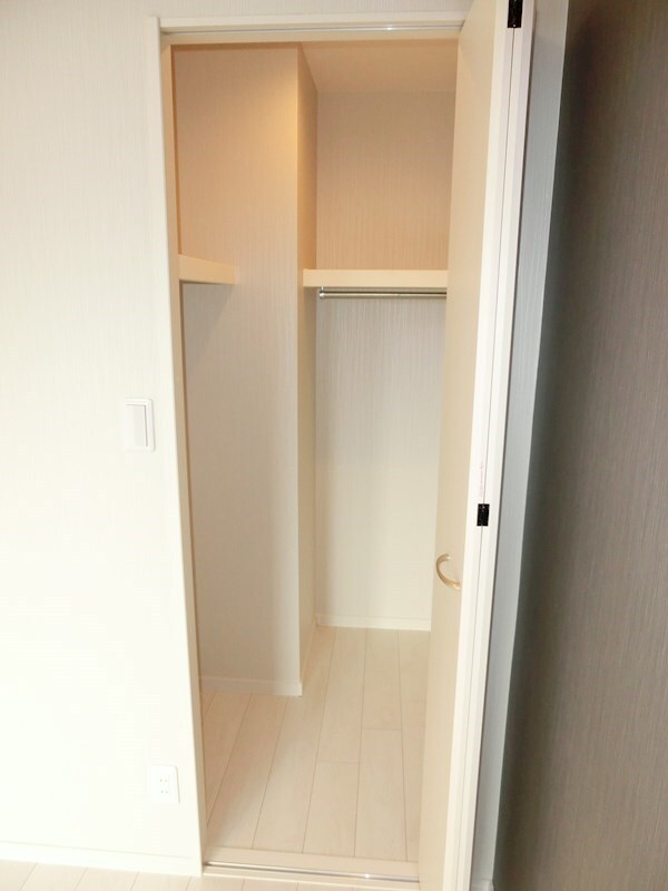 LATOUR出汐の物件内観写真