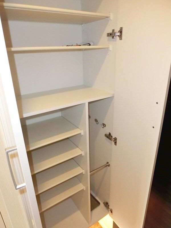 LATOUR出汐の物件内観写真