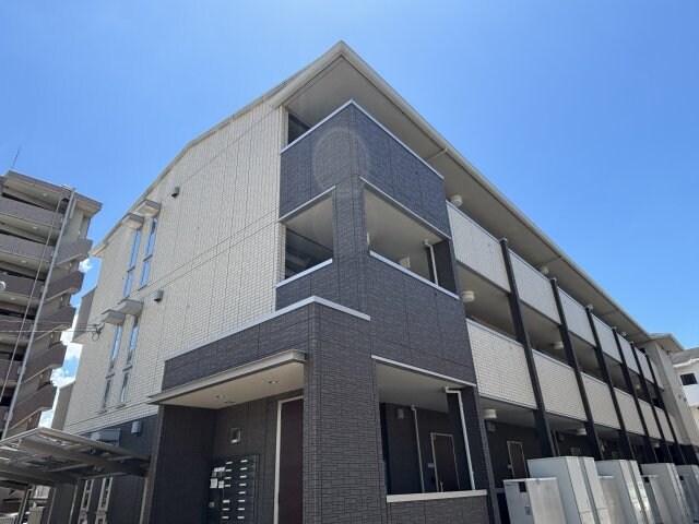 サンシスト　の物件外観写真