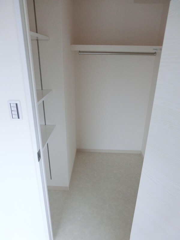 ヴィラ　オアシスの物件内観写真