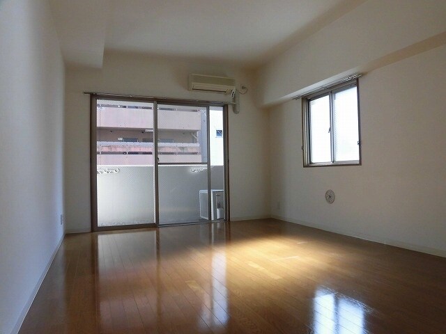 グラビスコート八丁堀の物件内観写真