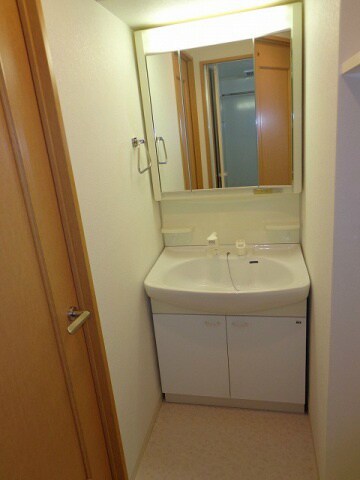 グラビスコート八丁堀の物件内観写真