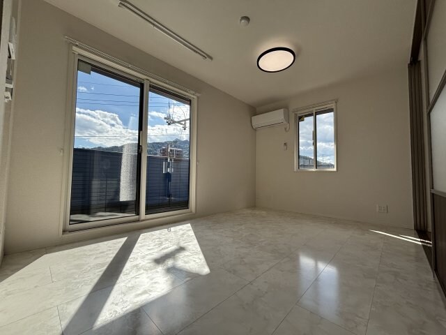 サンコートHIKARIの物件内観写真