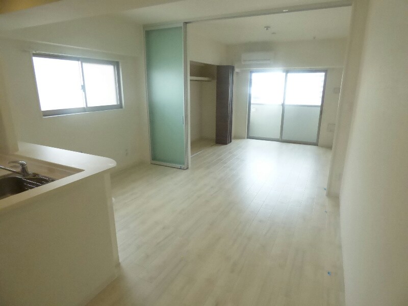 スプリングヘッズ鷹野橋の物件内観写真