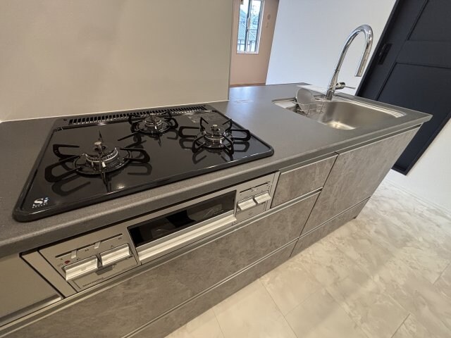 サンコートHIKARIの物件内観写真