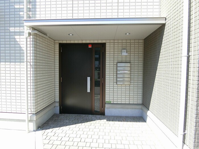 エルマーナ　B棟の物件外観写真