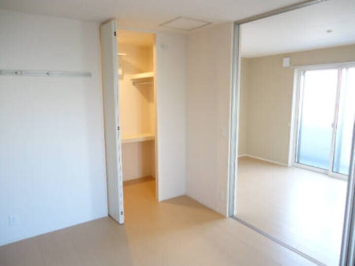 エルマーナ　B棟の物件内観写真